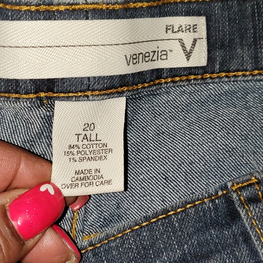 Jeans - Picture 4 of 4